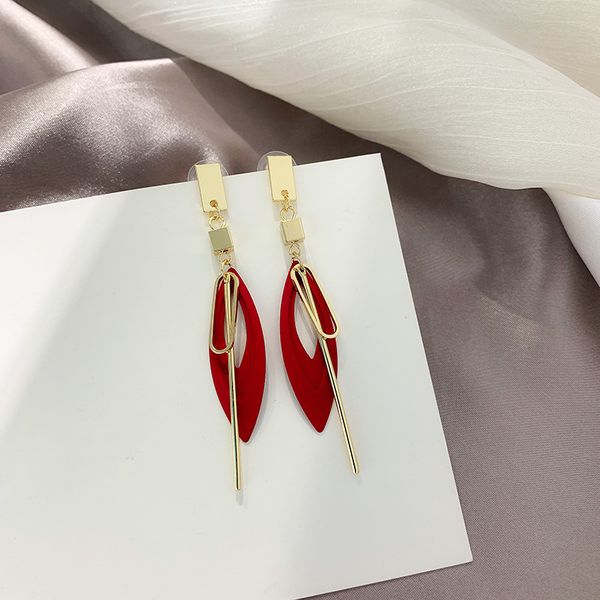 korean fashion long slope geometric asymmetry rhinestone circle earrings new acrylic earring for women gift party wedding, Silver
korean fashion long slope geometric asymmetry rhinestone circle earrings new acrylic earring for women gift party wedding, Silver