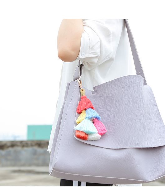 exquisite bohemian bag hanging chain women's 3 layers tassel key chain cotton round bag pendant accessories for women gift, Silver
exquisite bohemian bag hanging chain women's 3 layers tassel key chain cotton round bag pendant accessories for women gift, Silver