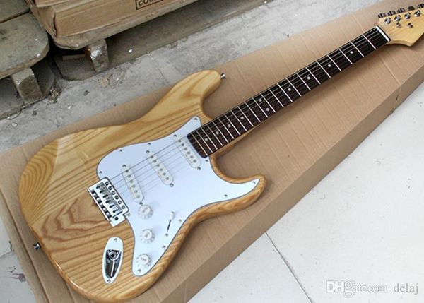 factory wholesale ash body electric guitar with 3 pickups,white picguard2019, chrome hardware,offer customized233
factory wholesale ash body electric guitar with 3 pickups,white picguard2019, chrome hardware,offer customized233