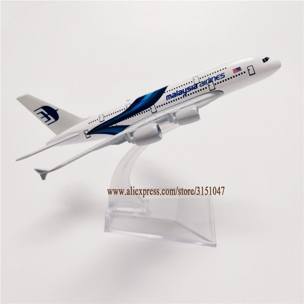 сплав металла blue air malaysia airlines a380 самолет модель malaysia airbus 380 airways самолет модель самолета детские подарки 16см другое
сплав металла blue air malaysia airlines a380 самолет модель malaysia airbus 380 airways самолет модель самолета детские подарки 16см другое