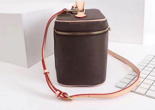 bucket bag for women cosmetic case real leather women shoulder bag tote handbags presbyopic purse
bucket bag for women cosmetic case real leather women shoulder bag tote handbags presbyopic purse