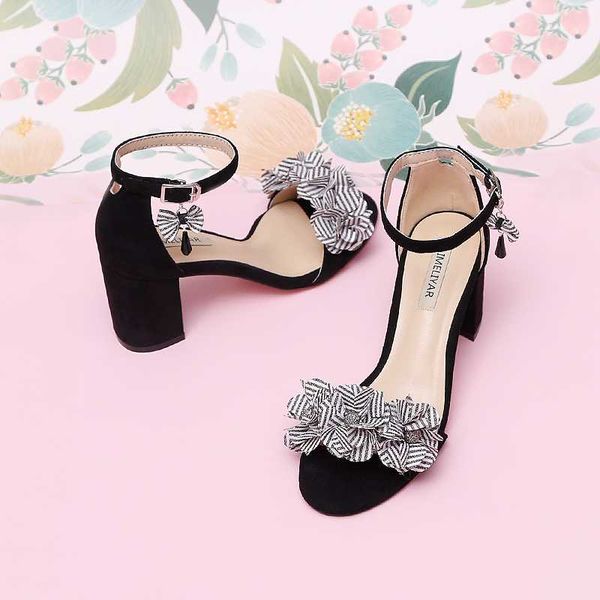 fairy heels open toe a- line with chunky heel summer cool shoes with skirt flower all-match style in black student size 33
fairy heels open toe a- line with chunky heel summer cool shoes with skirt flower all-match style in black student size 33