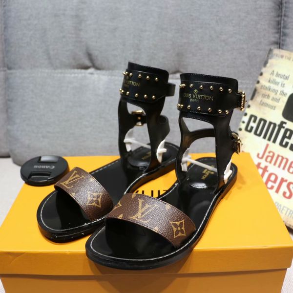 19 new l women andal real leather chain kin flat heel andal 35 42 rivet tran parent lipper lide andal flip flop 3 color
19 new l women andal real leather chain kin flat heel andal 35 42 rivet tran parent lipper lide andal flip flop 3 color