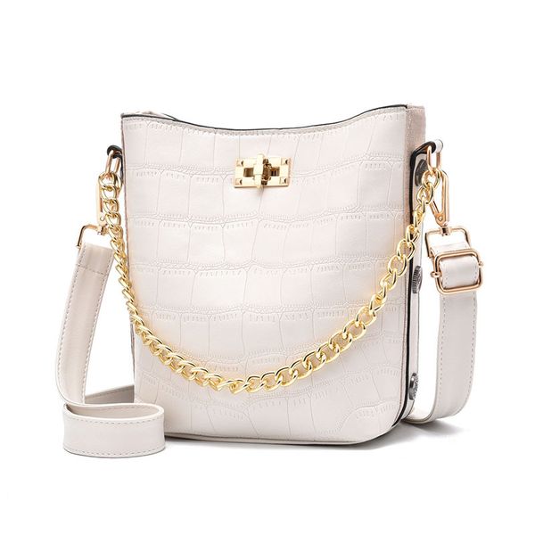 new women handbag leather large capacity crossbody bags for women 2020 chain shoulder bag sac female travel handbags and purses
new women handbag leather large capacity crossbody bags for women 2020 chain shoulder bag sac female travel handbags and purses