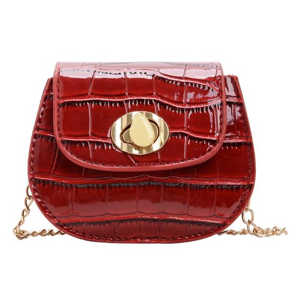shoulder bag women band handbags chain strap flap clutch bag ladies messenger with metal buckle crossbody sac
shoulder bag women band handbags chain strap flap clutch bag ladies messenger with metal buckle crossbody sac
