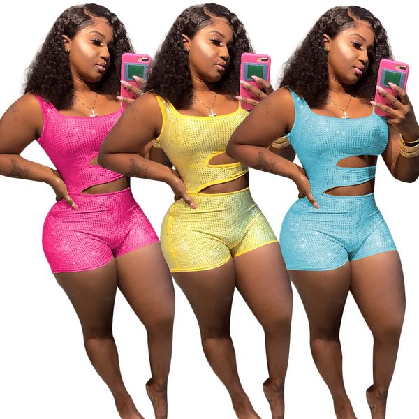2019 summer solid color sleeveless off shoulder strap rhinestone hollow out hole women rompers female playsuits, Black;white
2019 summer solid color sleeveless off shoulder strap rhinestone hollow out hole women rompers female playsuits, Black;white