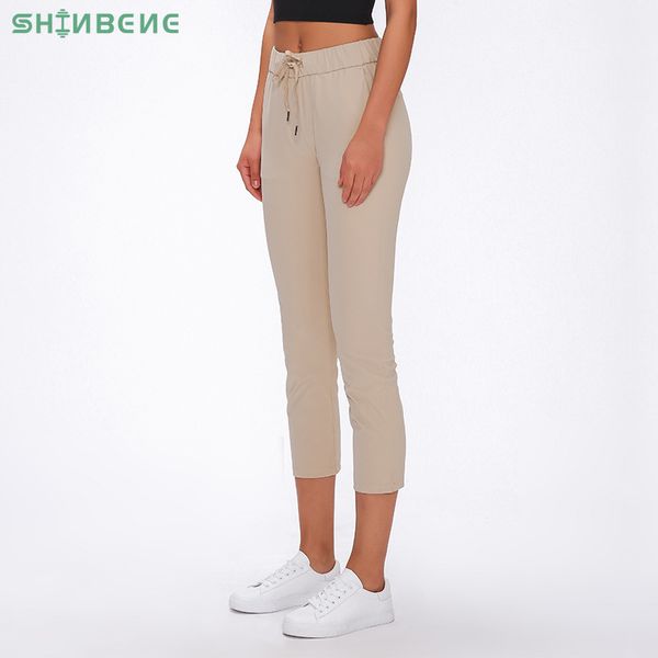 shinbene cream waist drawstring sport fitness cropped joggers women naked-feel fabric mid-rise training gym yoga capri pants, White;red
shinbene cream waist drawstring sport fitness cropped joggers women naked-feel fabric mid-rise training gym yoga capri pants, White;red