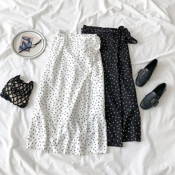 summer fashion 2019 new women's korean version super fire wave point with a piece of high waist chiffon simple bust skirt ladies, Black
summer fashion 2019 new women's korean version super fire wave point with a piece of high waist chiffon simple bust skirt ladies, Black