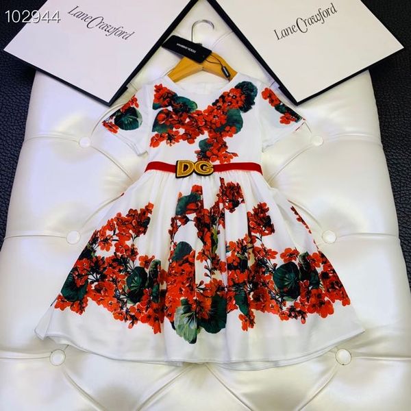 2020 Девочка Vintage цветочные платья способа малышей с коротким рукавом цветок платье Весна Дети розничной одежды
2020 Девочка Vintage цветочные платья способа малышей с коротким рукавом цветок платье Весна Дети розничной одежды