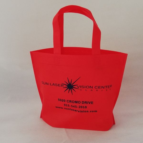 wholesales 500pcs/lot reusable non woven shopping bags custom printed logo low cost promotional fabric grocery tote bags
wholesales 500pcs/lot reusable non woven shopping bags custom printed logo low cost promotional fabric grocery tote bags