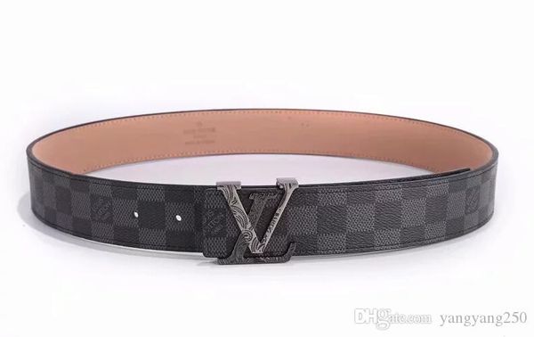 2020 designer belts mens woman belt branded f letter smooth needle buckle cowhide belt high quality, Black;brown
2020 designer belts mens woman belt branded f letter smooth needle buckle cowhide belt high quality, Black;brown