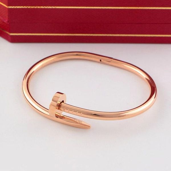 rose gold classic bracelet cartier women jewelry designer diamond bracelet fashion titanium steel bracelet gold-plated never fade, Golden;silver
rose gold classic bracelet cartier women jewelry designer diamond bracelet fashion titanium steel bracelet gold-plated never fade, Golden;silver