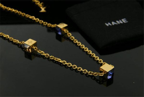 fashion brand pendant necklaces luxury metal square flowers charms necklace womens gold silver rose chains necklaces fine jewelry
fashion brand pendant necklaces luxury metal square flowers charms necklace womens gold silver rose chains necklaces fine jewelry