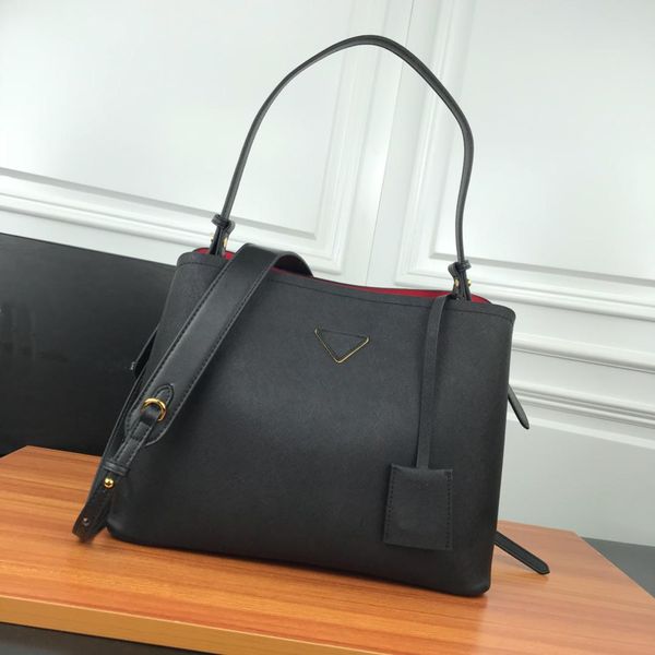genuine leather women bags ladies tote luxury designer girls handbags saffiano bag
genuine leather women bags ladies tote luxury designer girls handbags saffiano bag