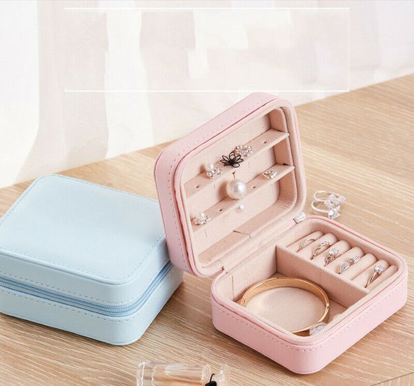 2019 solid portable travel jewelry box organizer pu leather jewellery ornaments case storage
2019 solid portable travel jewelry box organizer pu leather jewellery ornaments case storage