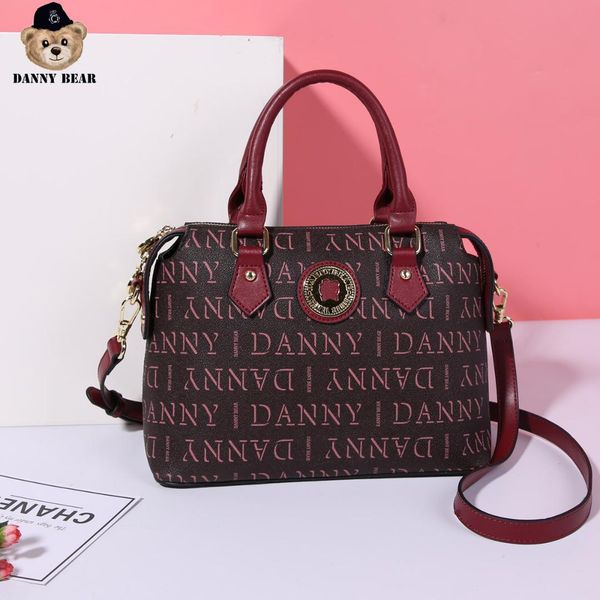 дэнни медведь браун письмо серии plaid женщины сумка плеча причинная crossbody причинная dtb9916002-009b
дэнни медведь браун письмо серии plaid женщины сумка плеча причинная crossbody причинная dtb9916002-009b