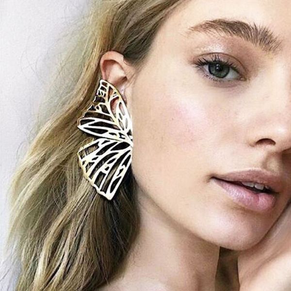 chic exaggerated hollow butterfly earrings for women vintage creative geometric stud earrings ladies ear jewelry brincos yg240, Golden;silver
chic exaggerated hollow butterfly earrings for women vintage creative geometric stud earrings ladies ear jewelry brincos yg240, Golden;silver