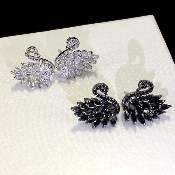 e968 korean version of the s925 silver needle diamond earrings temperament elegant swan sweet and lovely earrings accessories, Golden;silver
e968 korean version of the s925 silver needle diamond earrings temperament elegant swan sweet and lovely earrings accessories, Golden;silver