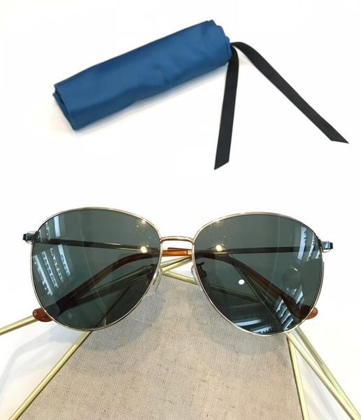 latest selling popular fashion 0573 women sunglasses mens sunglasses men sunglasses gafas de sol sun glasses uv400 lens with box, White;black
latest selling popular fashion 0573 women sunglasses mens sunglasses men sunglasses gafas de sol sun glasses uv400 lens with box, White;black
