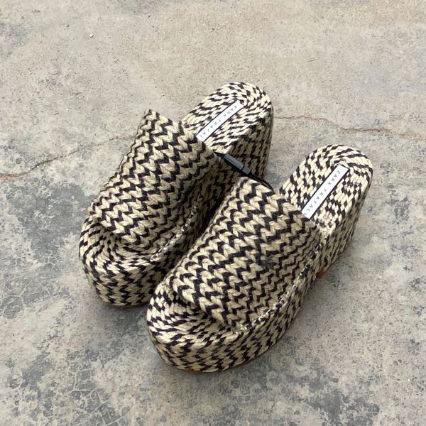 slippers wedge heel women open toe sandals 9cm lady platform shoes thick bottom woven slides chaussures femmes zapatos muje, Black
slippers wedge heel women open toe sandals 9cm lady platform shoes thick bottom woven slides chaussures femmes zapatos muje, Black