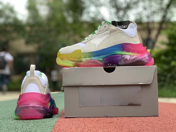 with box 2019 mens and womens casual shoes triple s clear sole white black green rainbow brand designer trainers 35-45
with box 2019 mens and womens casual shoes triple s clear sole white black green rainbow brand designer trainers 35-45