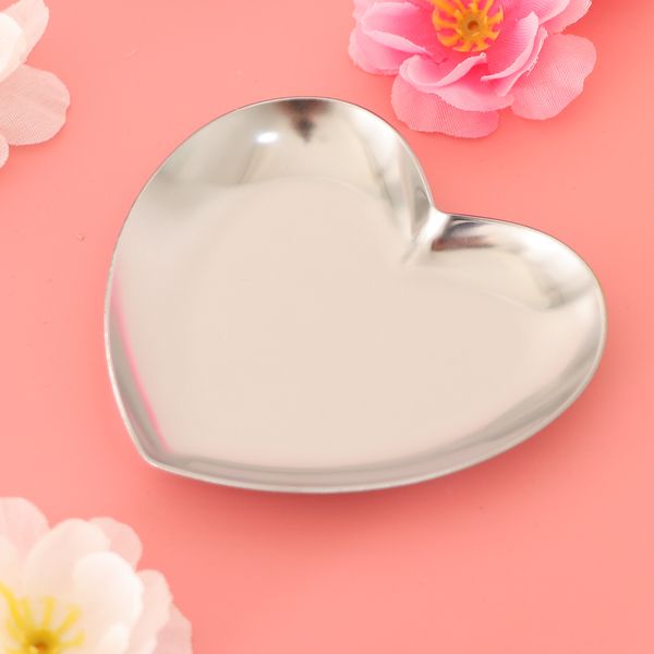 heart shaped metal storage tray jewelry organizer trays ring necklace accessories tray jewelry plate, Pink;blue
heart shaped metal storage tray jewelry organizer trays ring necklace accessories tray jewelry plate, Pink;blue