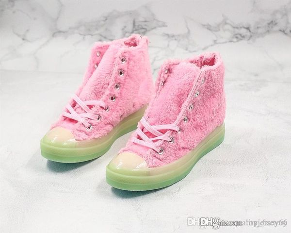 1970s hi fau f1 mens shoes womans winter warm fur canvas skateboard shoes originals classic fluffy velvet jelly bottom plush casual sneaker, White;red
1970s hi fau f1 mens shoes womans winter warm fur canvas skateboard shoes originals classic fluffy velvet jelly bottom plush casual sneaker, White;red
