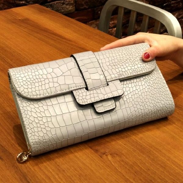 new crocodile women bag envelope clutch party evening bags vintage leather purse handbags women messenger bags drop shipping
new crocodile women bag envelope clutch party evening bags vintage leather purse handbags women messenger bags drop shipping
