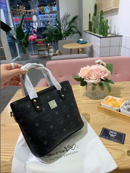 2020 новая женская сумка бренда luxury ladies pu кожа сумки известных дизайнеров бренда сумки кошелек сумки на ремне 40156 сумок-016
2020 новая женская сумка бренда luxury ladies pu кожа сумки известных дизайнеров бренда сумки кошелек сумки на ремне 40156 сумок-016