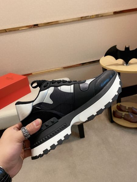 2020 men designercasual shoes multicolor girl designershoes sports trainning brandshoes 20022501d
2020 men designercasual shoes multicolor girl designershoes sports trainning brandshoes 20022501d