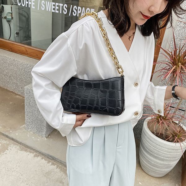 2020 new shoulder bag women's casual fashion korean version of the crocodile pattern armpit bag solid color chain handbag
2020 new shoulder bag women's casual fashion korean version of the crocodile pattern armpit bag solid color chain handbag