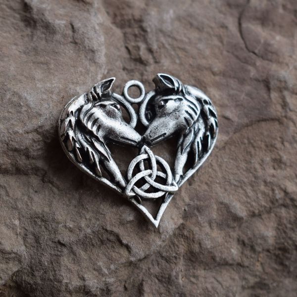 12шт двойной боковой кельтский волк кулон, Silver 
12шт двойной боковой кельтский волк кулон, Silver
