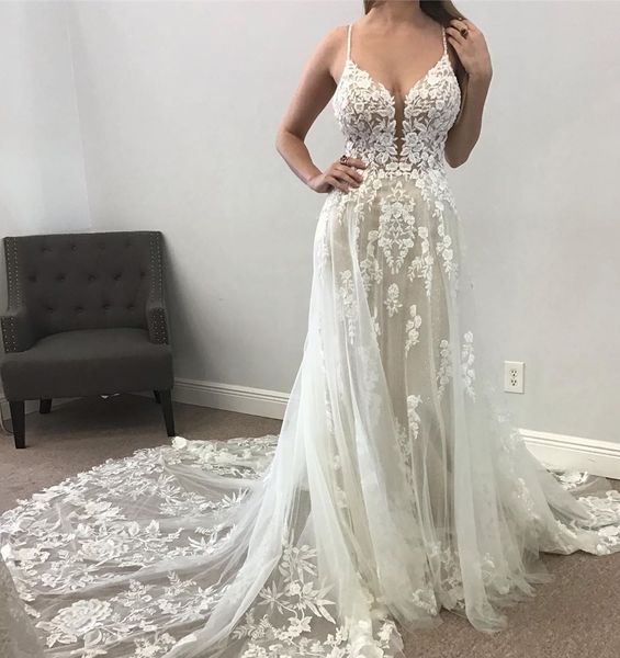 bohemian beach a line wedding dresses illusion tulle backless lace appliqued bridal gowns plunging v neck boho wedding dress, White
bohemian beach a line wedding dresses illusion tulle backless lace appliqued bridal gowns plunging v neck boho wedding dress, White