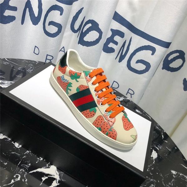 2020 latest handmade casual shoes couple casual shoes fashion trend versatile and comfortable size 35-45 type 39745400729a
2020 latest handmade casual shoes couple casual shoes fashion trend versatile and comfortable size 35-45 type 39745400729a