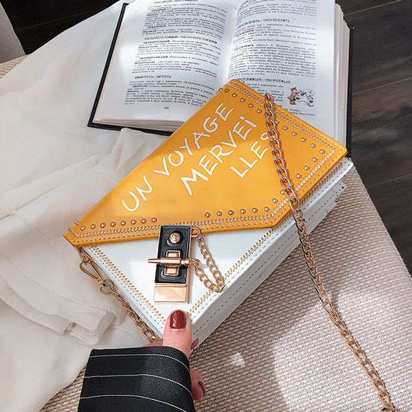 female crossbody bags for women 2020 leather handbag sac a main ladies rivet shoulder messenger bag
female crossbody bags for women 2020 leather handbag sac a main ladies rivet shoulder messenger bag