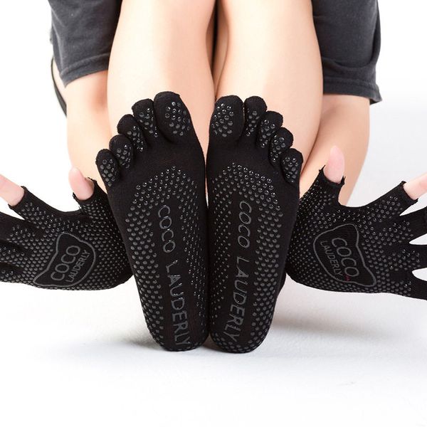 женщины пилатес носки йога перчатки anti-slip дышащие backless йога носки женские балет танцы спорт для фитнес-зал, Black
женщины пилатес носки йога перчатки anti-slip дышащие backless йога носки женские балет танцы спорт для фитнес-зал, Black