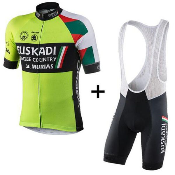 anti uv short sleeve cycling jersey bib shorts breathable summer cycling wear jersey bib shorts 9d gel pad set ropa mailot ciclismo, Black;red
anti uv short sleeve cycling jersey bib shorts breathable summer cycling wear jersey bib shorts 9d gel pad set ropa mailot ciclismo, Black;red