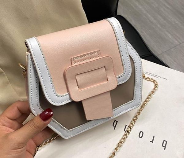 ins cute transparent jelly bag female 2020 summer new wave wild shoulder fashion crossbody bag selling
ins cute transparent jelly bag female 2020 summer new wave wild shoulder fashion crossbody bag selling