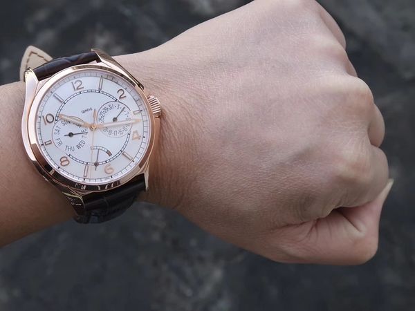 40mm multi-function men watch sapphire crystal business wristwatch waterproof automatic fiftysix day 4000e date twf watches, Slivery;brown
40mm multi-function men watch sapphire crystal business wristwatch waterproof automatic fiftysix day 4000e date twf watches, Slivery;brown