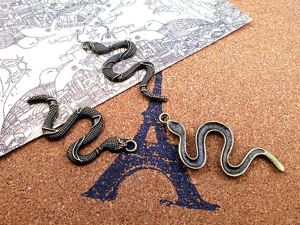 30pcs--snake charms, antique tibetan bronze tone large snake charm pendant 54x25mm, Bronze;silver
30pcs--snake charms, antique tibetan bronze tone large snake charm pendant 54x25mm, Bronze;silver
