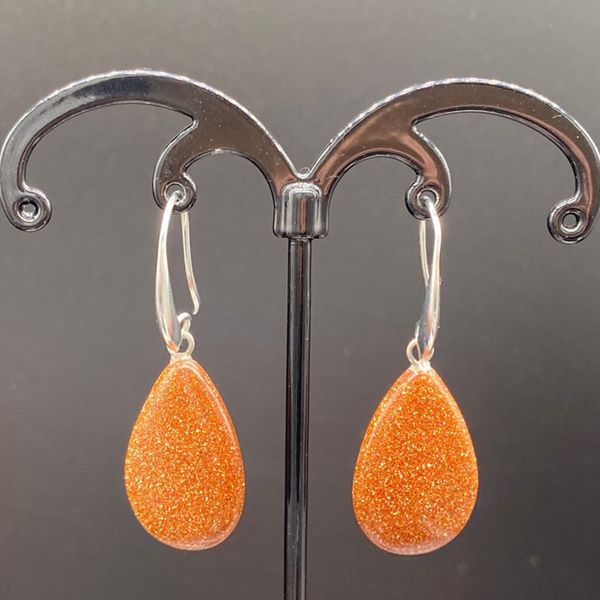 wholesale 10 pairs silver plated water drop green aventurine dangle earrings for gift tiger eye stone jewelry
wholesale 10 pairs silver plated water drop green aventurine dangle earrings for gift tiger eye stone jewelry