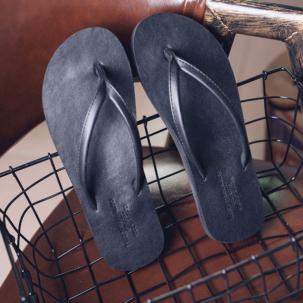 2020 couple flip flops men and women beach shoes non-slip personality flip-flops sandals wear-resistant slippers, Black
2020 couple flip flops men and women beach shoes non-slip personality flip-flops sandals wear-resistant slippers, Black
