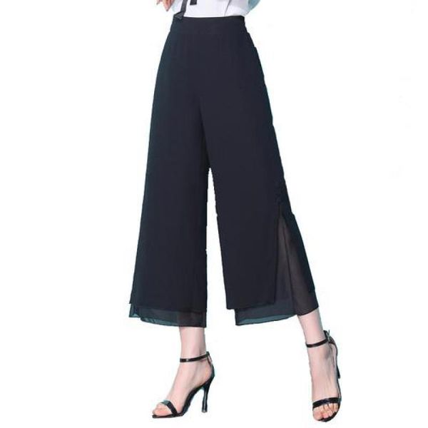 2019 new summer women chiffon ankle-length pants 4xl plus size solid high waist loose wide leg pants korean ladies breeches, Black;white
2019 new summer women chiffon ankle-length pants 4xl plus size solid high waist loose wide leg pants korean ladies breeches, Black;white
