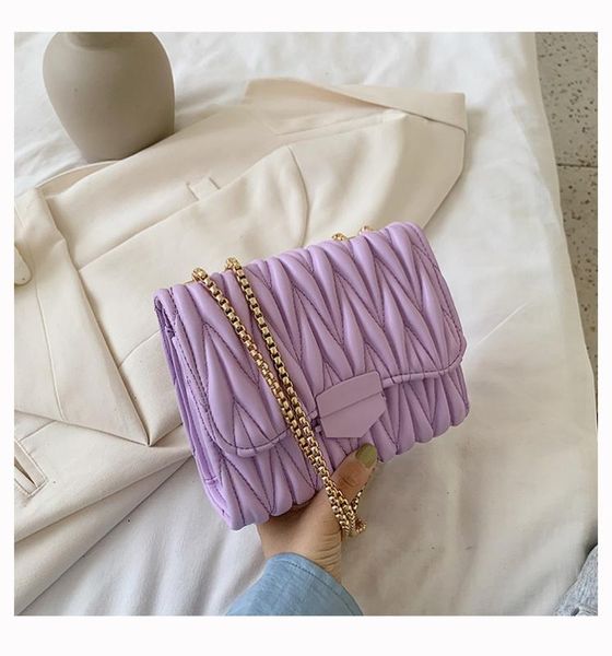 soft small bag women bag 2020 summer new wave fashion girl popular chain crossbody wild women's small square
soft small bag women bag 2020 summer new wave fashion girl popular chain crossbody wild women's small square