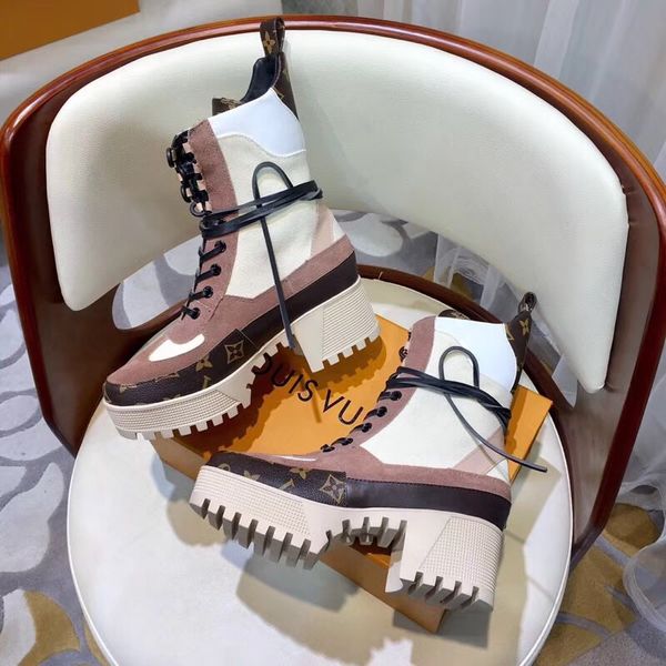 женская дизайнерская сапоги кожаные ботильоны толстый с мартином обувь для печати кожа платформы desert boots lace размер 35-42 (с коробкой, Black
женская дизайнерская сапоги кожаные ботильоны толстый с мартином обувь для печати кожа платформы desert boots lace размер 35-42 (с коробкой, Black