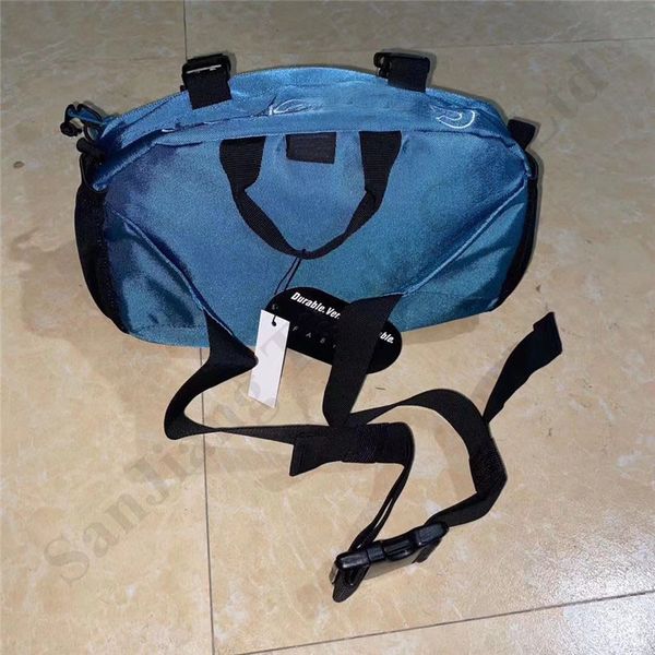 sup 19fw 47th shoulder bag designer handbags camo waist chest pack fanny packs crossbody messenger bag nylon duffle bag totes c122006
sup 19fw 47th shoulder bag designer handbags camo waist chest pack fanny packs crossbody messenger bag nylon duffle bag totes c122006