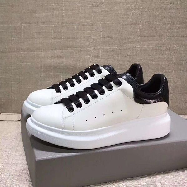 2019 autumn new small white shoes female sponge cake sports shoes korean leather thick bottom wild 04040115, Black
2019 autumn new small white shoes female sponge cake sports shoes korean leather thick bottom wild 04040115, Black