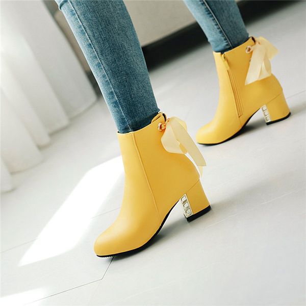 ymechic 2018 fashion yellow white party chunky block high crystal heels lolita shoes riband cross strap ankle boots women winter, Black
ymechic 2018 fashion yellow white party chunky block high crystal heels lolita shoes riband cross strap ankle boots women winter, Black