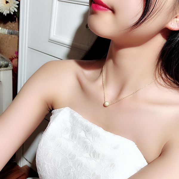 circle necklaces with gift card gold silver colors frosted ball alloy pendants with 20 inches chain fashion jewelry
circle necklaces with gift card gold silver colors frosted ball alloy pendants with 20 inches chain fashion jewelry
