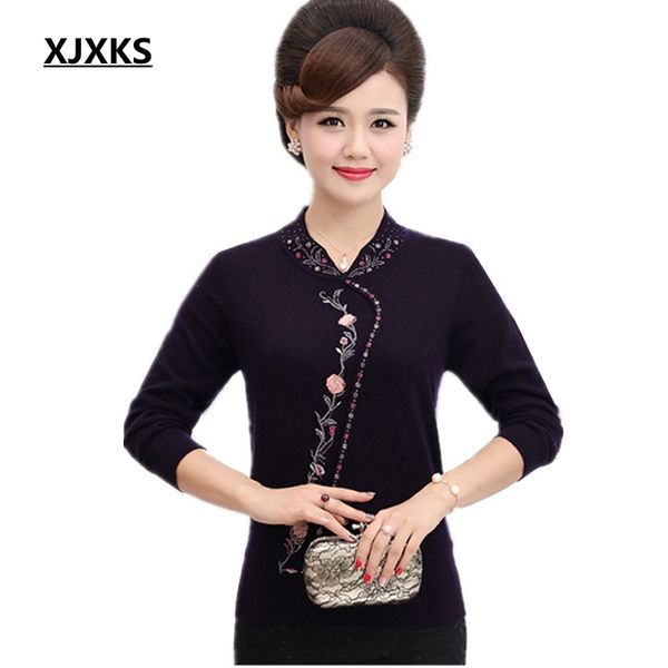 xjxks 2017 female knitted solid beading warm sweaters large size s-5xl full sleeve jumper wool cashmere women pullover, White;black
xjxks 2017 female knitted solid beading warm sweaters large size s-5xl full sleeve jumper wool cashmere women pullover, White;black